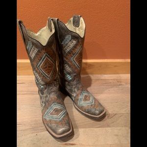 Corral Boots Diamond Embroidered Square toe boots